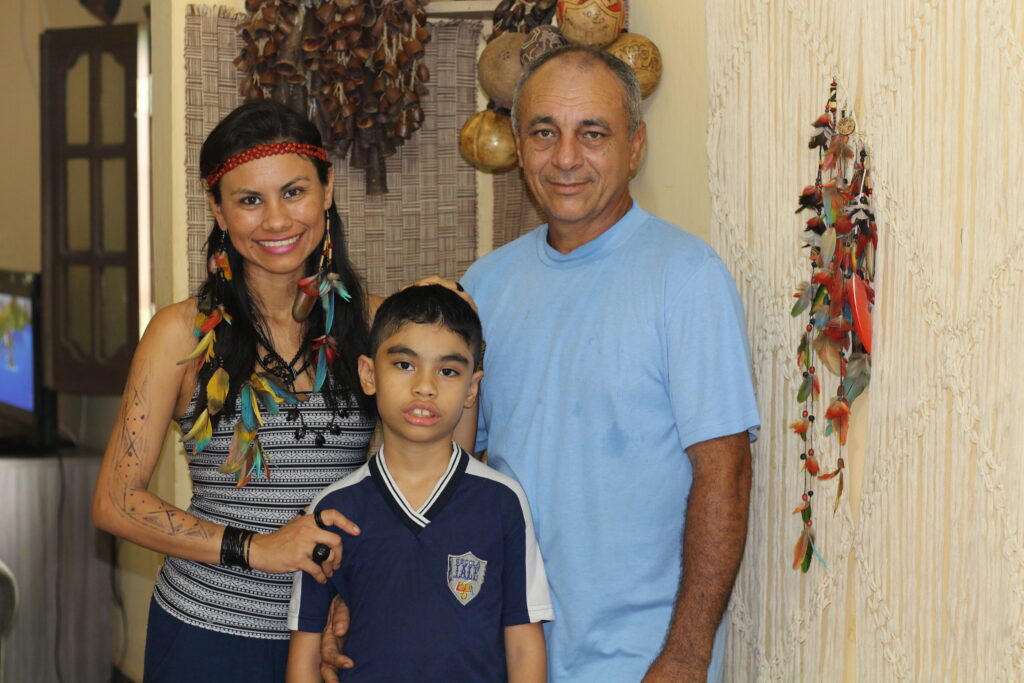 Família Afetiva: ADPEP conta a história de uma indígena casada com um não indígena