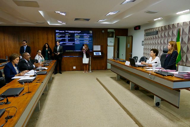 You are currently viewing Comissão de Direitos Humanos e Legislação Participativa do Senado aprova projeto que institui 2018 como Ano de Valorização da Pessoa Idosa