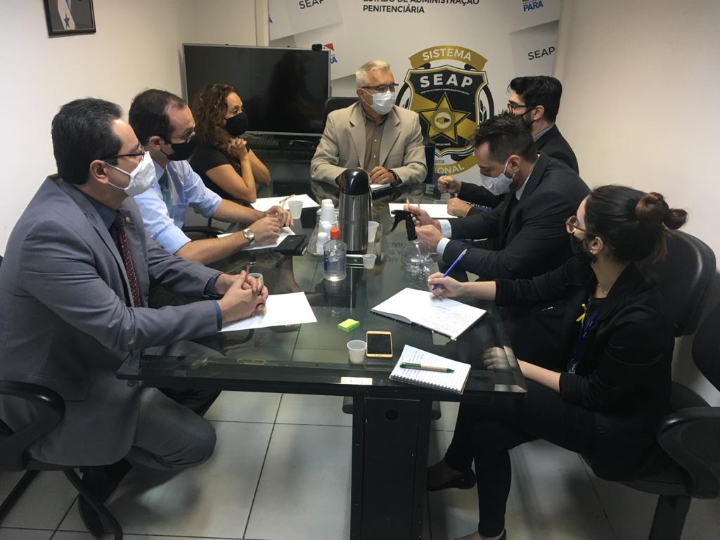 You are currently viewing Representantes da ADPEP e da Defensoria Pública se reúnem com Secretário Adjunto da SEAP e Coordenadora do DEC