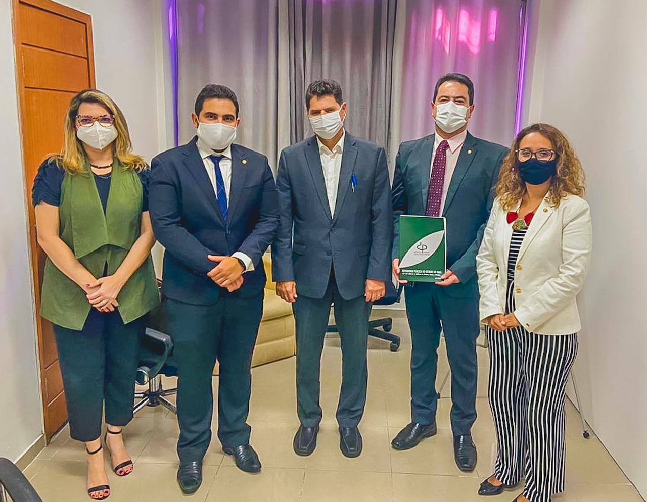 You are currently viewing Presidente da ADPEP se reúne com Deputado Ozório Juvenil (MDB) para acertar detalhes da sessão solene em homenagem ao Dia da Defensoria Pública e do Defensor e da Defensora Pública