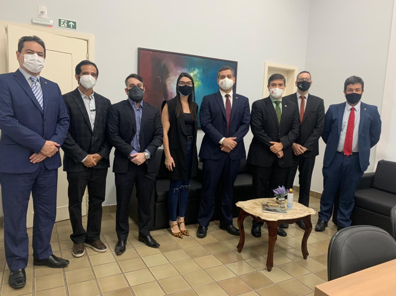 You are currently viewing Entidades de classe se reúnem na PGE para tratar do regime de previdência complementar