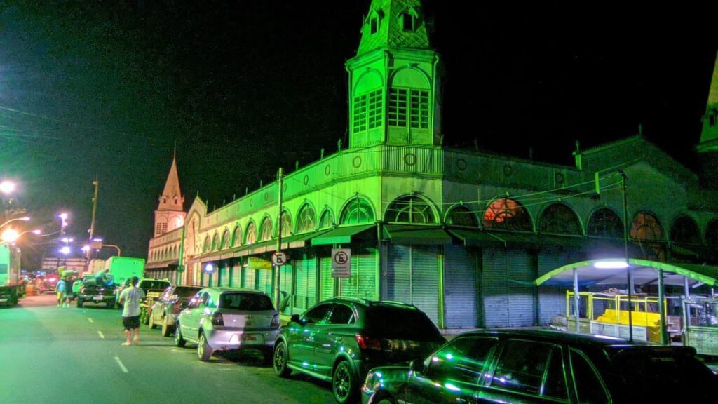Read more about the article Prédios de Belém ganham iluminação verde em homenagem ao mês da Defensoria Pública, do Defensor Público e da Defensora Pública