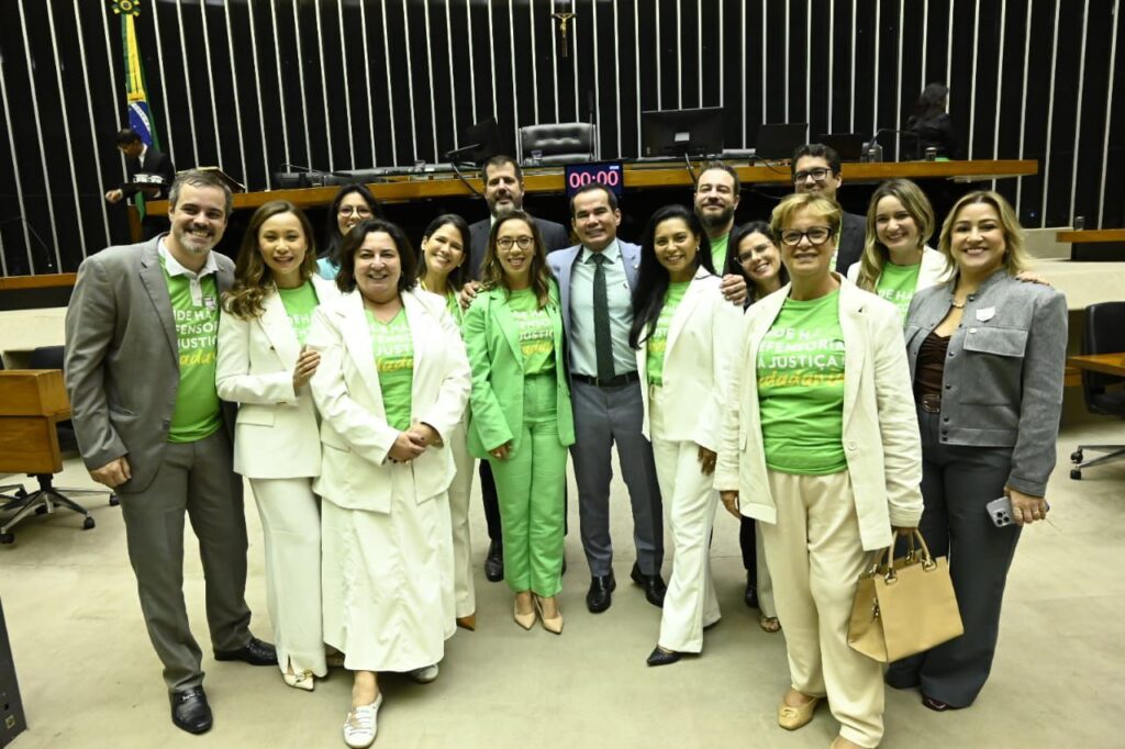 Read more about the article ADPEP marca presença em sessões especiais na Câmara dos Deputados e no Senado Federal