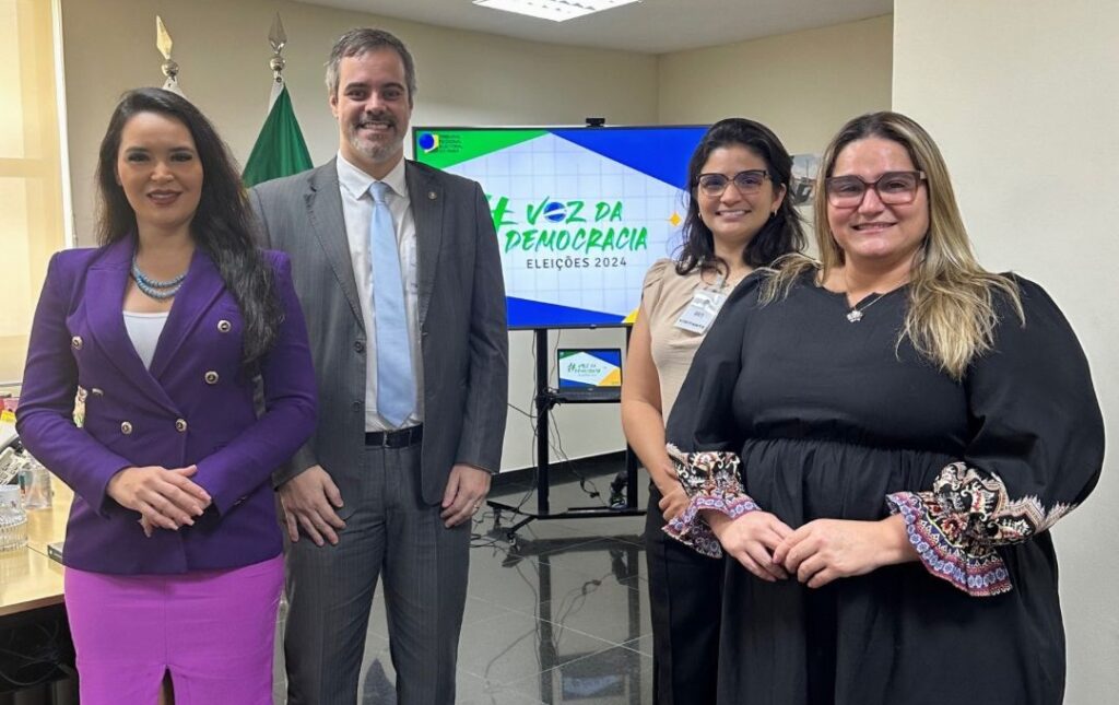 Read more about the article ADPEP faz visita de cortesia no TRE-PA na qualidade de Movimento de Observação Eleitoral da Anadep para as próximas eleições